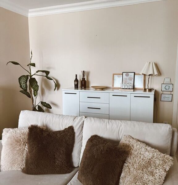 Affordable Ideas to Refresh Your Living Room Style